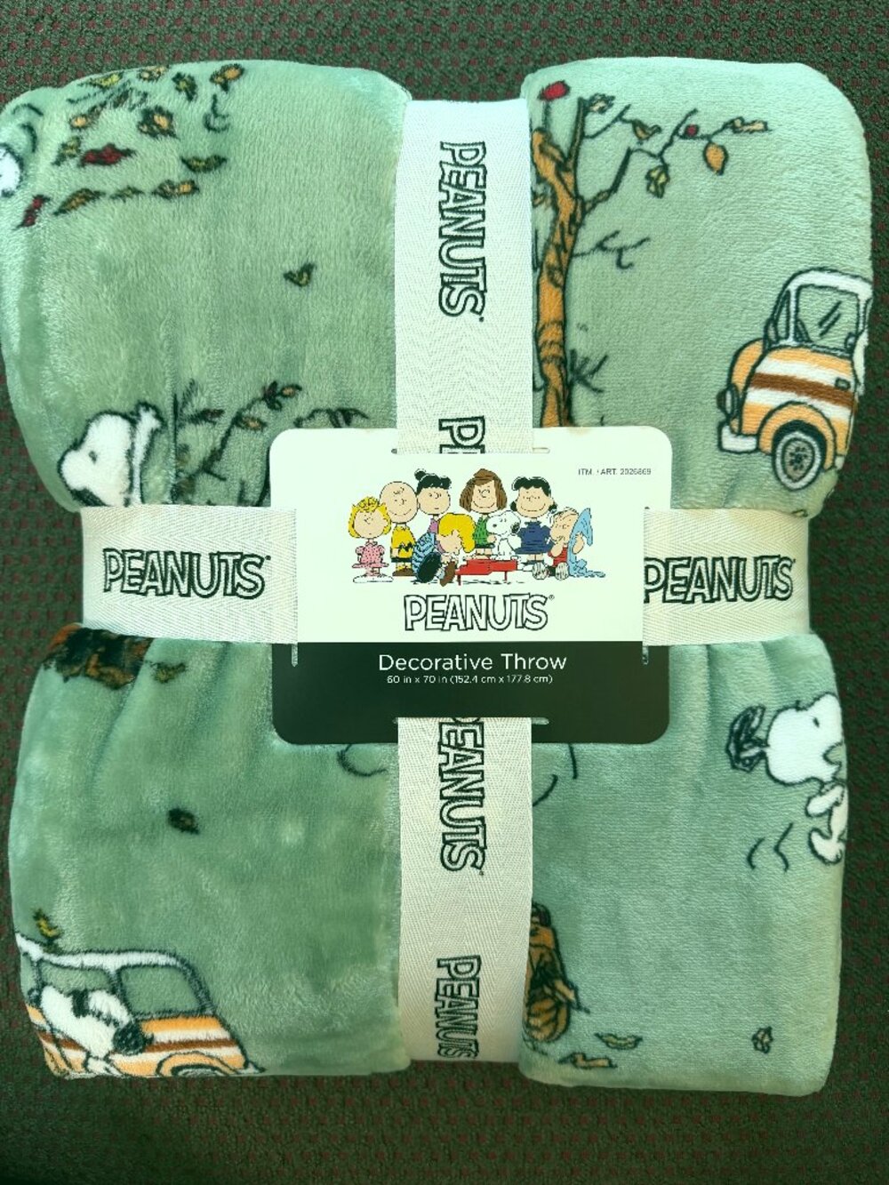 Snoopy Peanuts Fall Autumn Berkshire Sage Green Throw 60x70 NWT